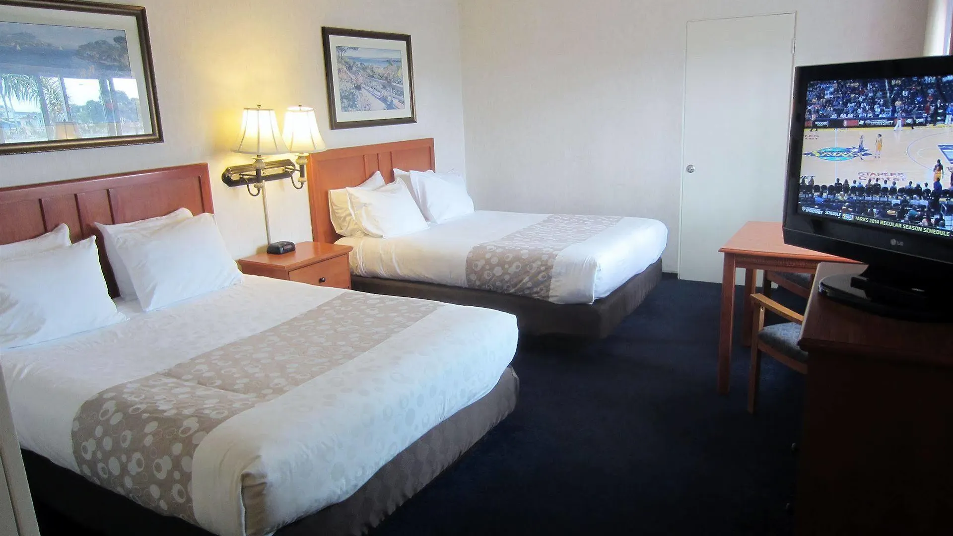 **  Newport Channel Inn Newport Beach États-Unis